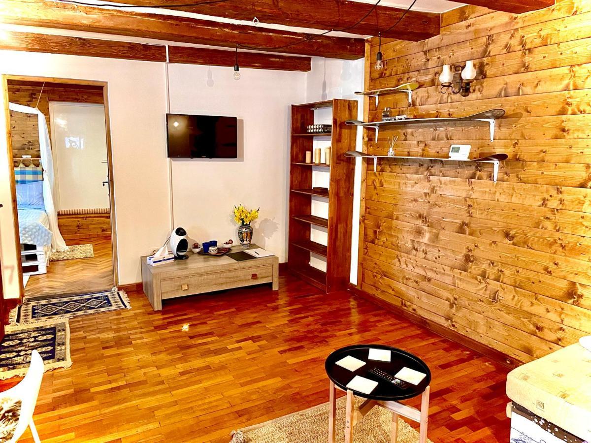 브라쇼브 Apartament Rustic In Centrul Istoric 아파트 외부 사진